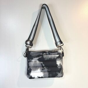 Think Royln Puffer Crossbody Purse Tie Dye Black Silver Minimalist Travel